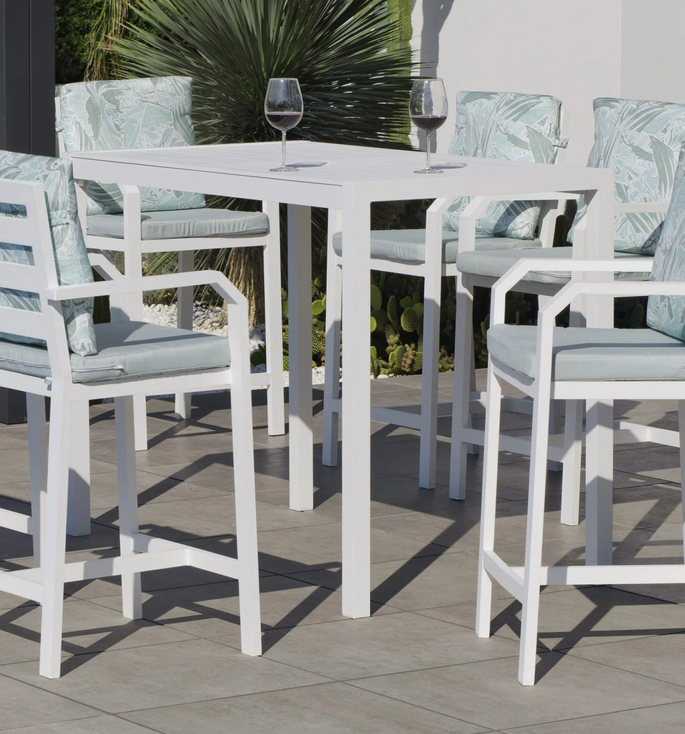 Mesa de cóctel para jardín de aluminio Stanley
