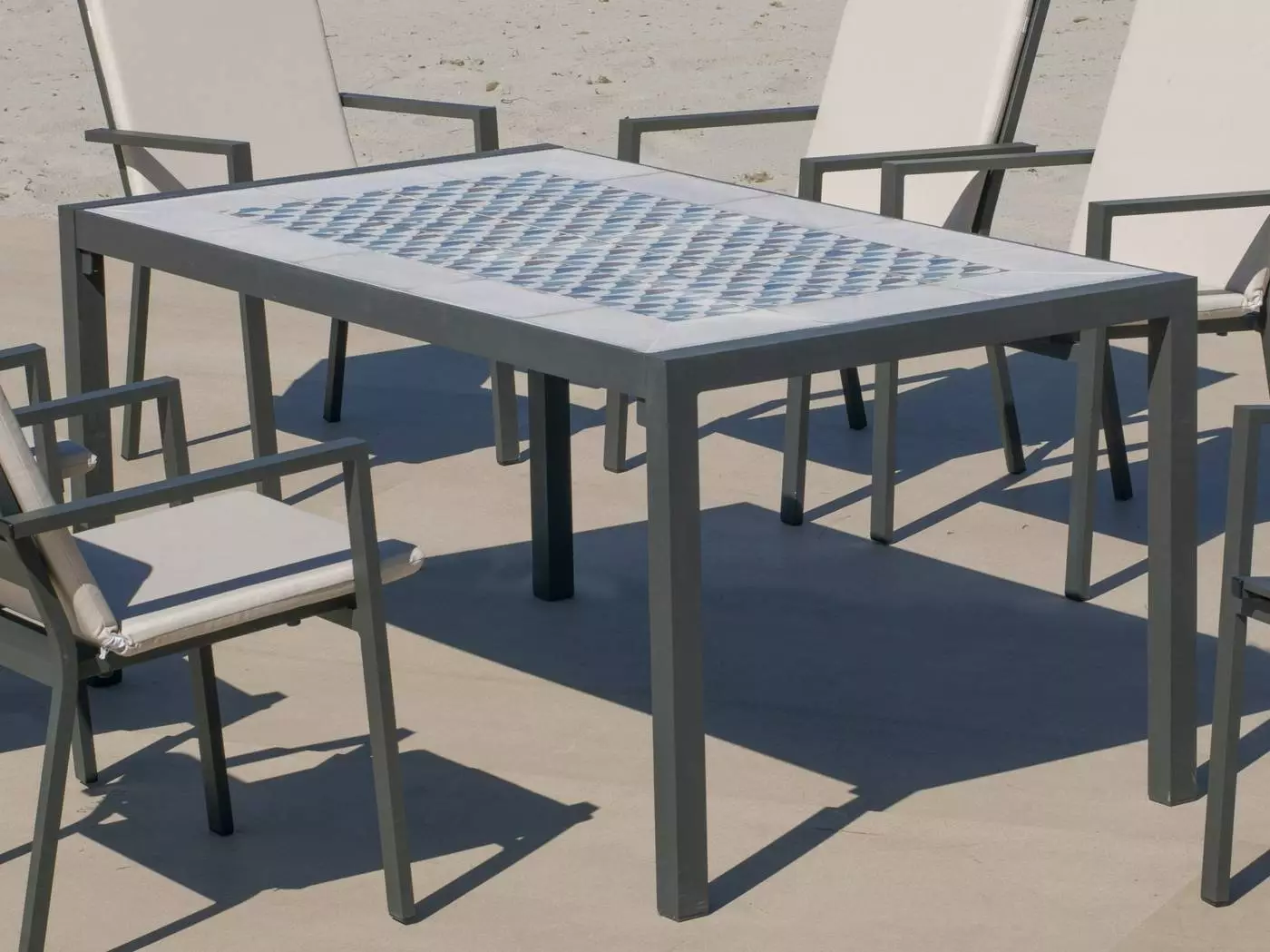 Mesa mosaico rectangular color antracita Modelo Góndola