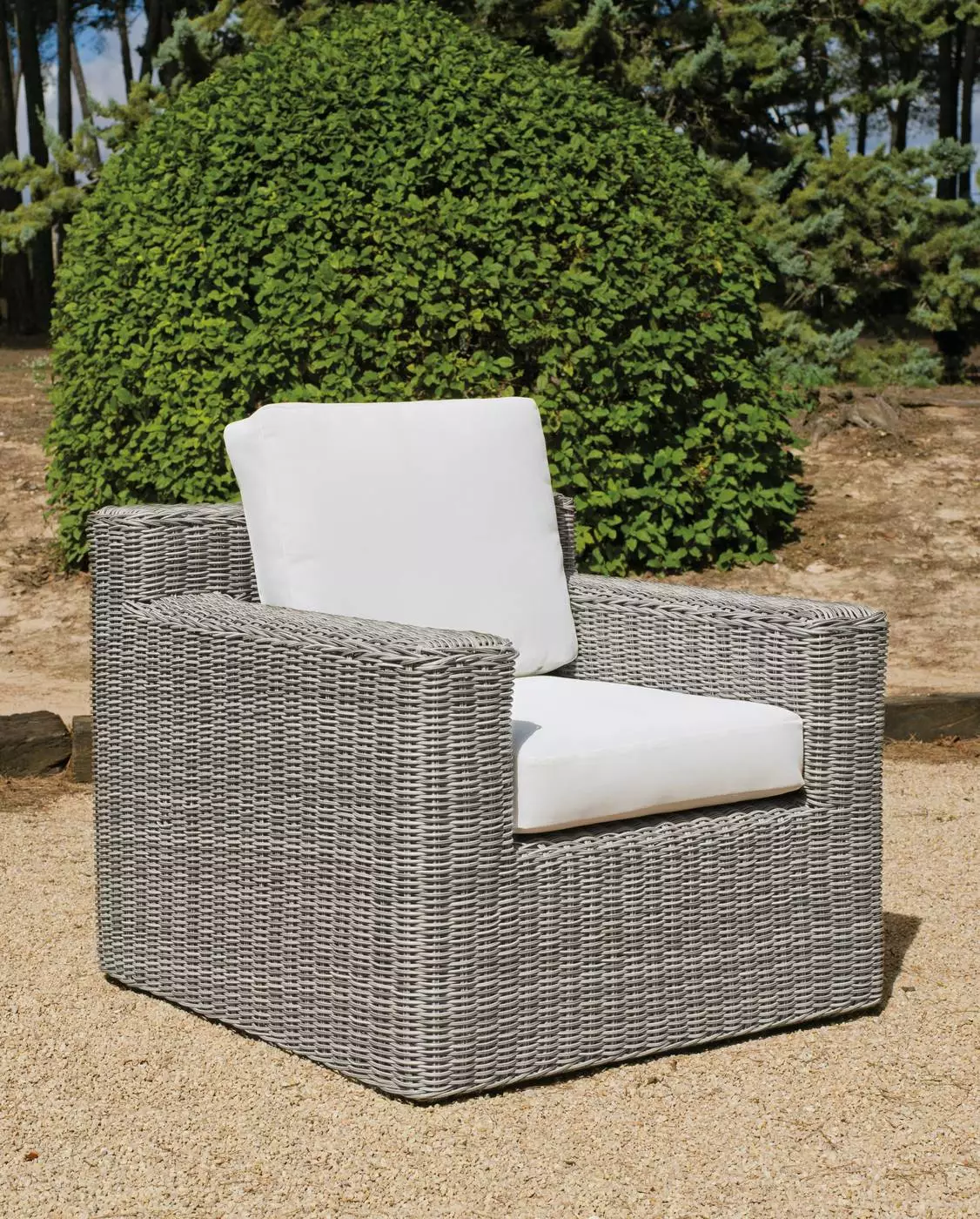 Sillón descanso de ratán gris claro Chanty