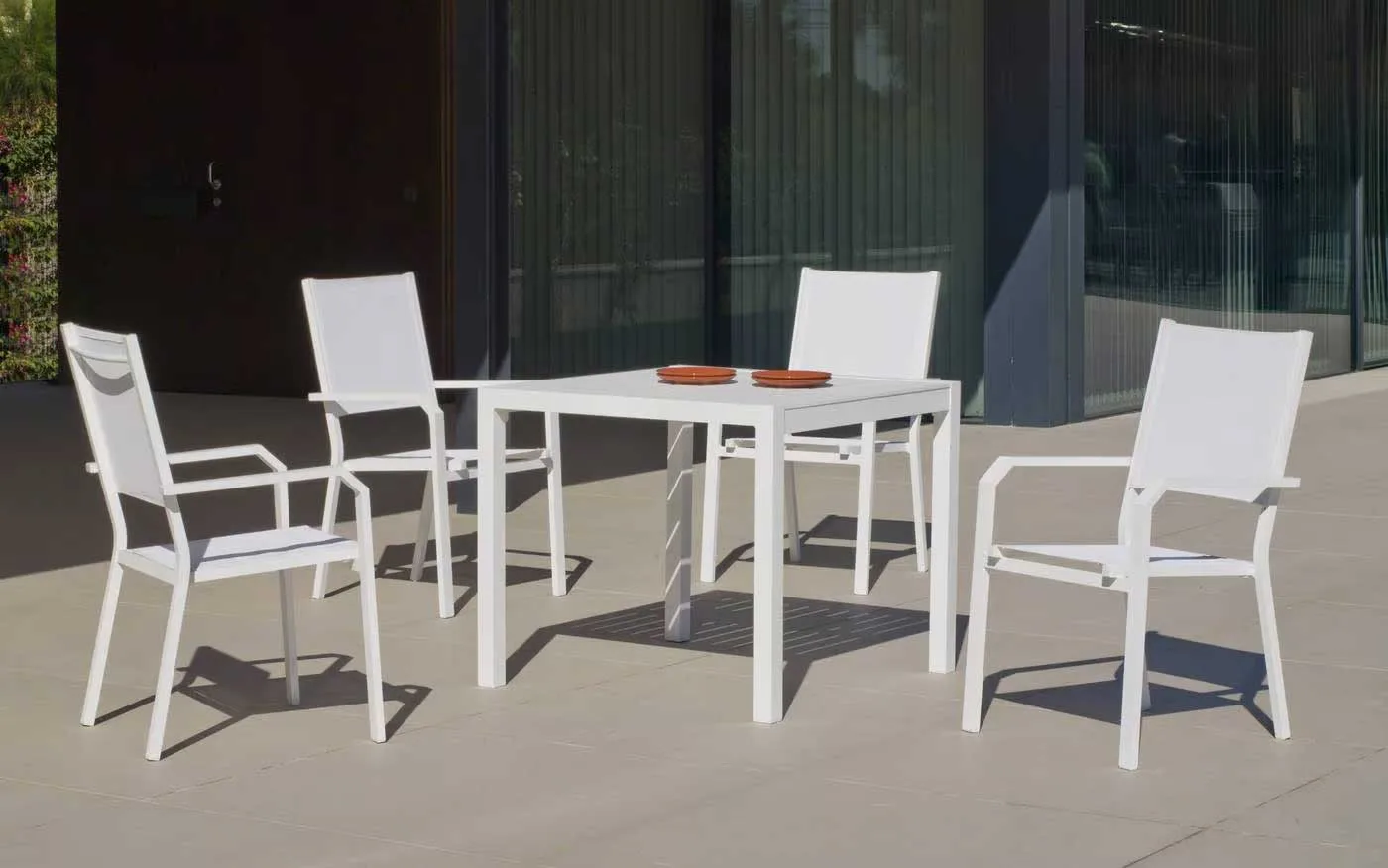 Conjunto Sillas con brazos para jardín color blanco Gema 3