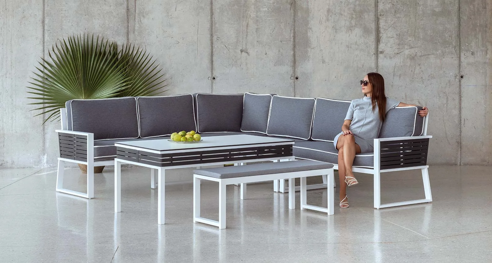 Conjunto sofá rinconera de jardín de aluminio bicolor Yebel