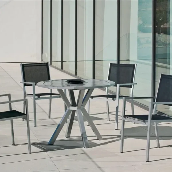 Conjunto jardín aluminio mesa baracoa y cuatro sillas corcega