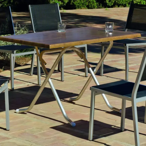 Mesa rectangular pata plegable y tablero Werzalit Senia