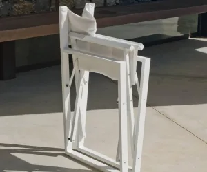 Silla plegable blanca plegada Sinara