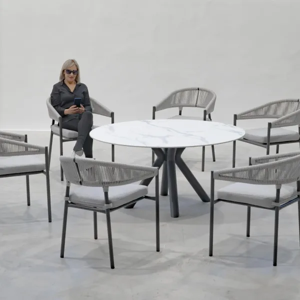 Sillón curvo aluminio cuerda trenzada colores personalizados Espinel