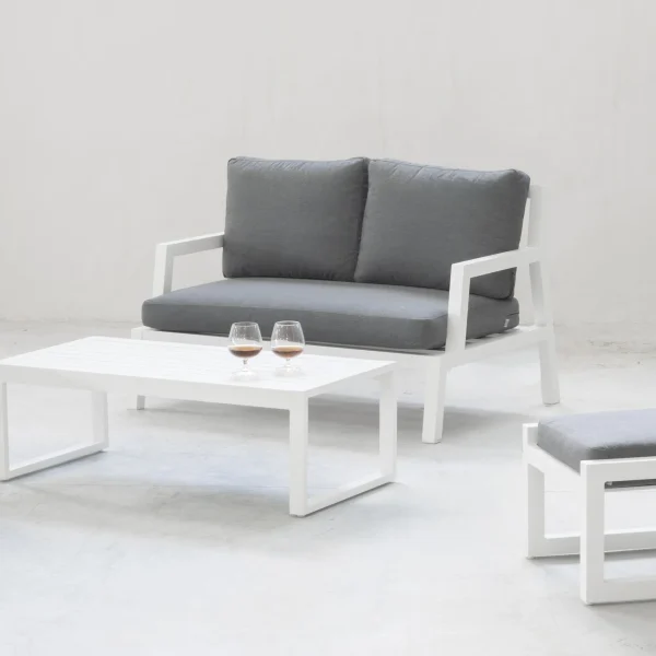 Sofá 2 plazas de jardín premium para ambientes modernos Leisa