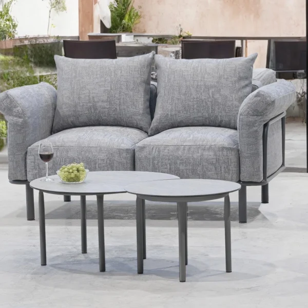 Sofá suave y amplio para dos personas Brandon