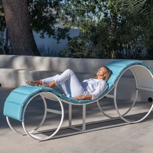 Tumbona de diseño para exterior Ópalo